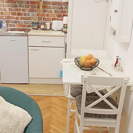 Charming With Terrace And Old Town View - One Bedroom With Terrace *